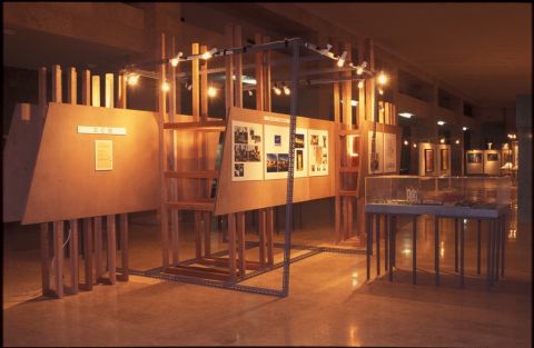 Duta Cermat Mandiri di Pameran Seni Rupa dan Arsitektur, Monumen Nasional, 1995