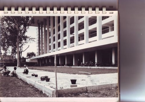 Gedung Pola, 10 Agustus 1962