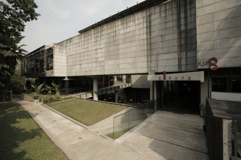 Gedung Dua 8