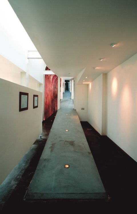 Gedung Dua 8
