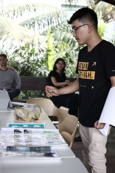 Presentasi Hasil Lokakarya Critical Context 2017