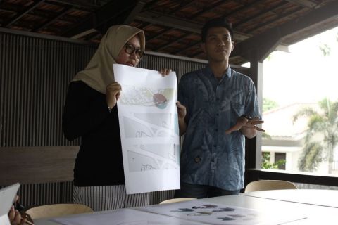 Presentasi Hasil Lokakarya Critical Context 2017