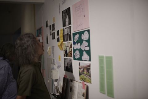 Suasana Pameran occupying>modernism di Galeri Kopimanyar