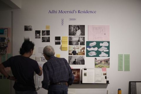 Suasana Pameran occupying>modernism di Galeri Kopimanyar