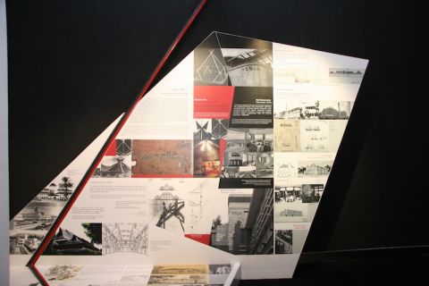Salah satu panel Episode I. Sintesa untuk Arsitektur Hindia